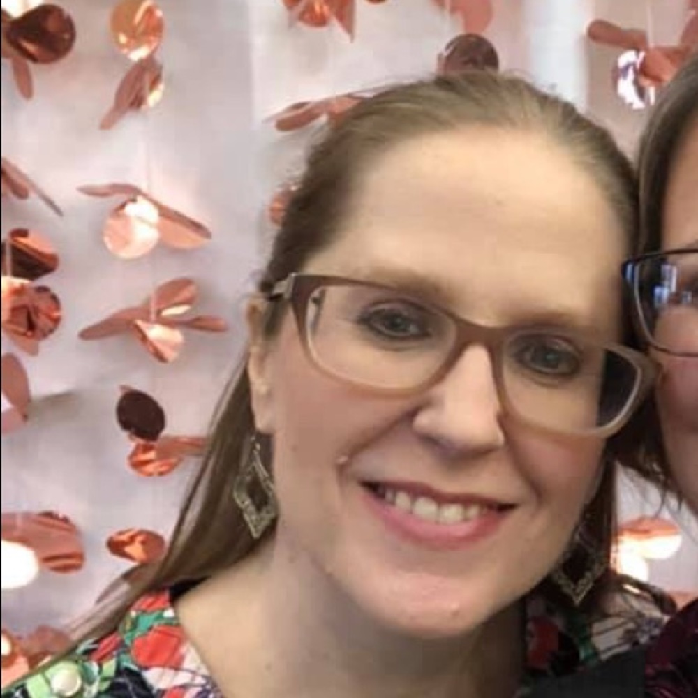 Meet your Posher, Lisa